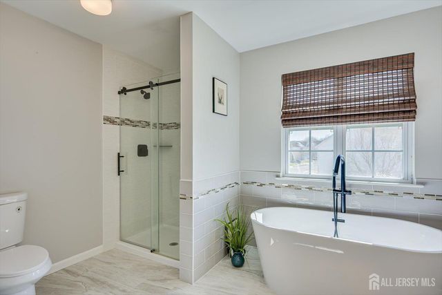 274 Morning Glory Drive, Monroe, NJ 08831