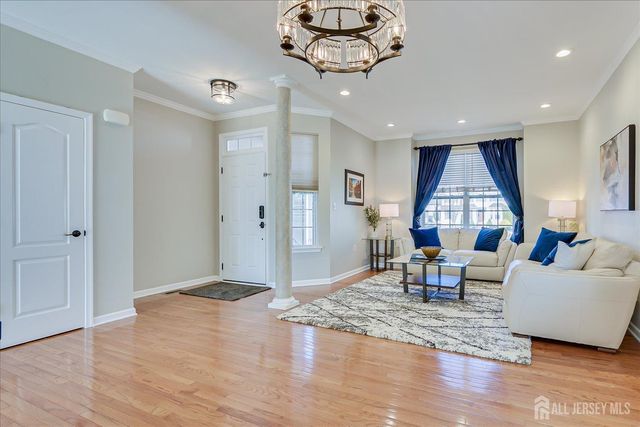 274 Morning Glory Drive, Monroe, NJ 08831