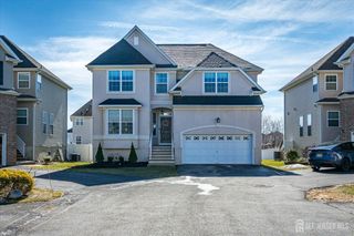 274 Morning Glory Drive, Monroe, NJ 08831