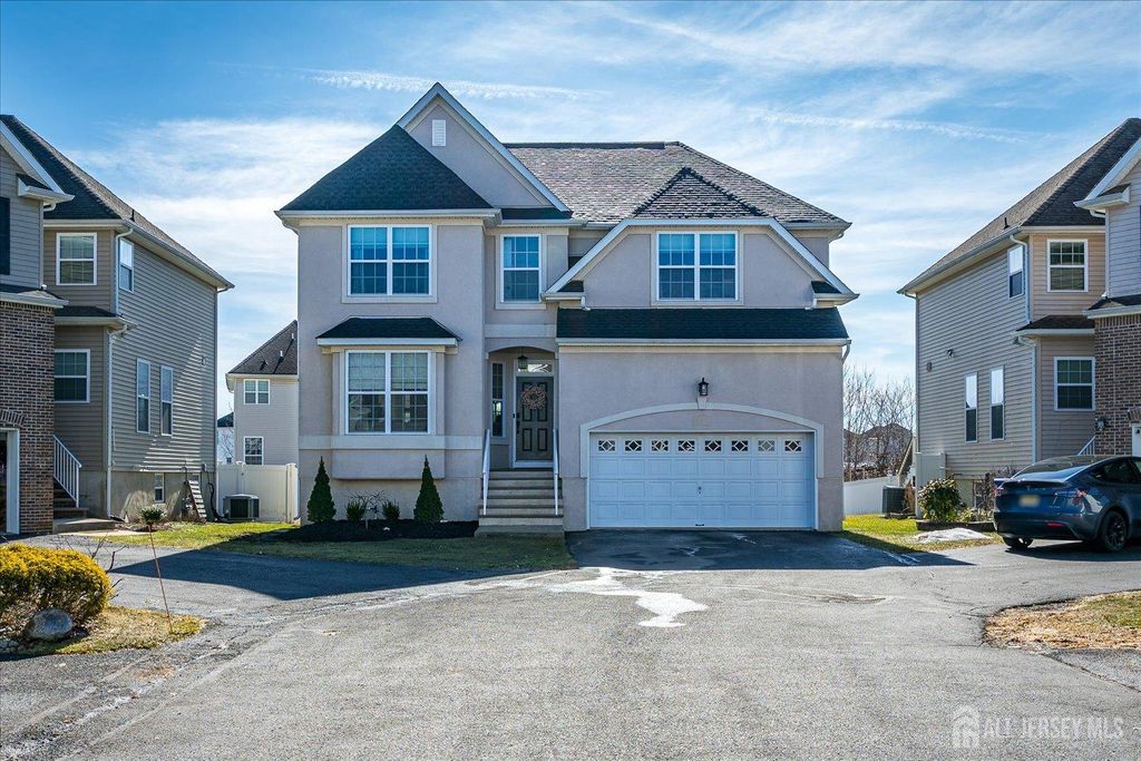 274 Morning Glory Drive, Monroe, NJ 08831