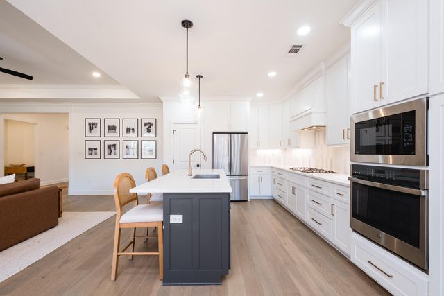 27 Corlay Drive, Little Rock, AR 72223