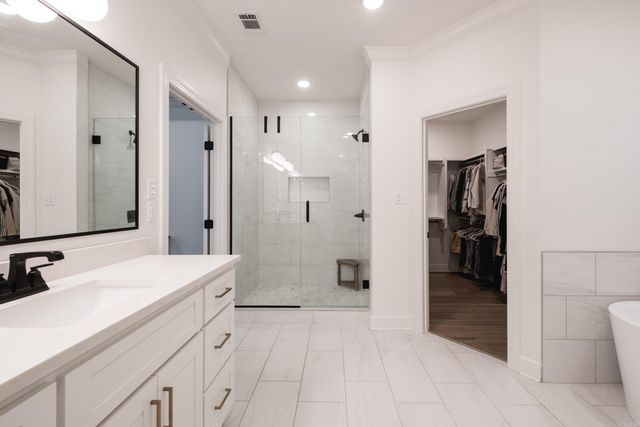 27 Corlay Drive, Little Rock, AR 72223