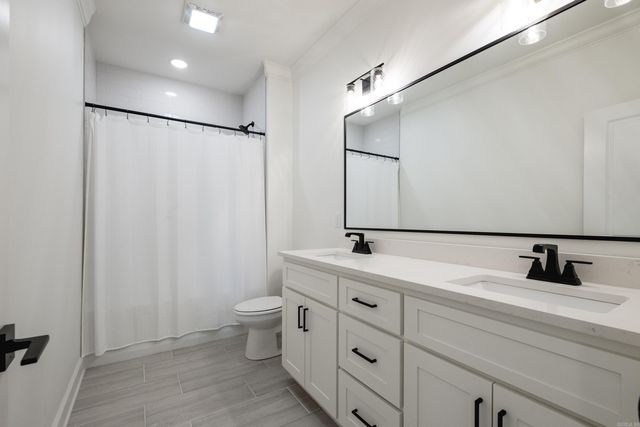 27 Corlay Drive, Little Rock, AR 72223