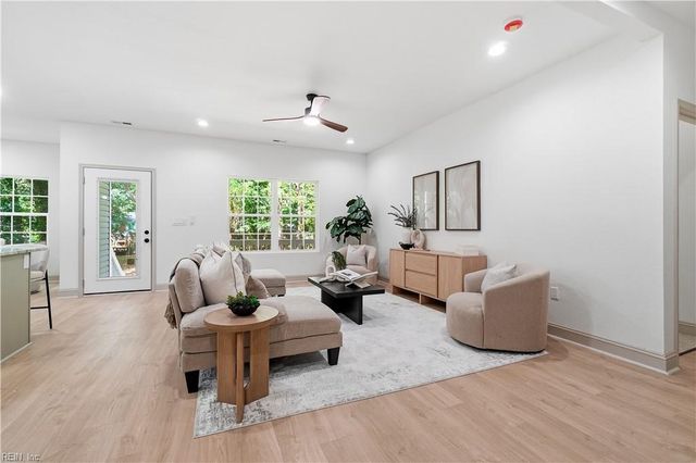 9413 Capeview AVE, Norfolk, VA 23503