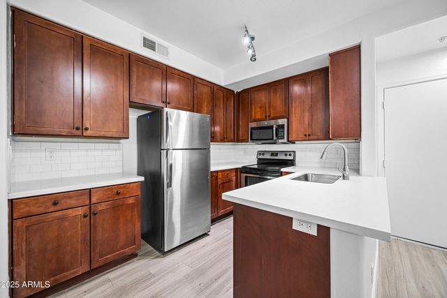 4608 W Maryland Avenue 1172, Glendale, AZ 85301