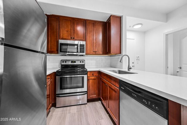 4608 W Maryland Avenue 1172, Glendale, AZ 85301