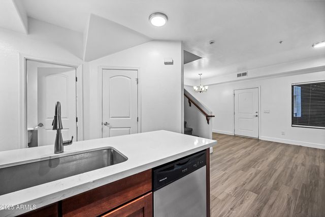 4608 W Maryland Avenue 1172, Glendale, AZ 85301