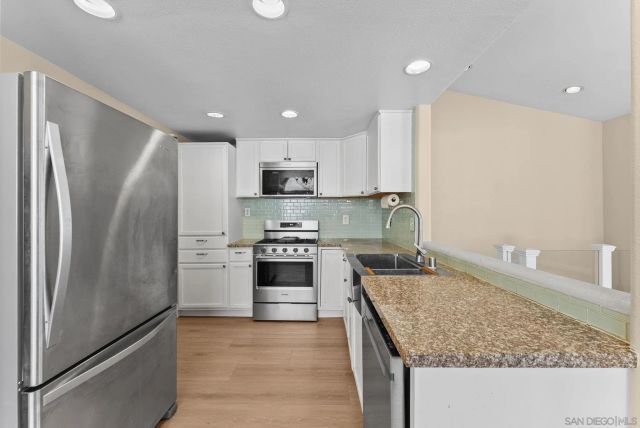 4251 Arroyo Vista Way 345, Oceanside, CA 92057