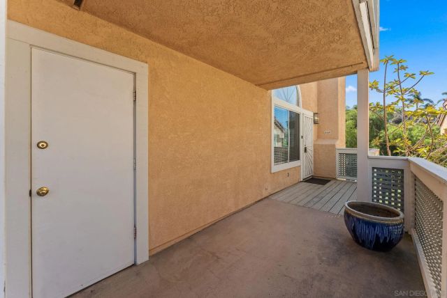 4251 Arroyo Vista Way 345, Oceanside, CA 92057