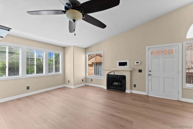 4251 Arroyo Vista Way 345, Oceanside, CA 92057