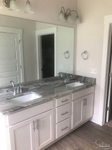 12573 Windsor Dr, Pensacola, FL 32506