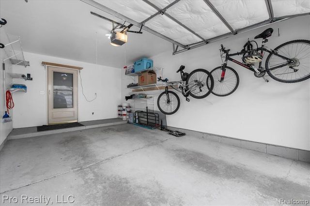 426 Marigold Circle, Westland, MI 48185
