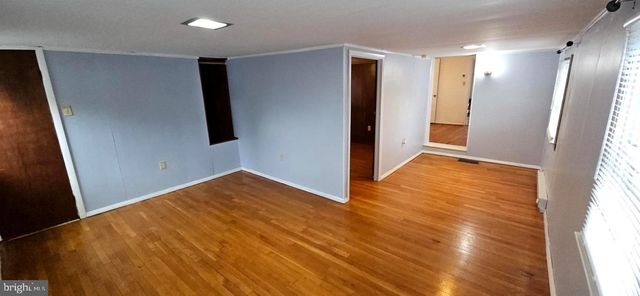 1057 FOREMAN LN, Winchester, VA 22603