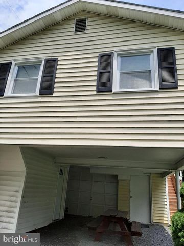 1057 FOREMAN LN, Winchester, VA 22603