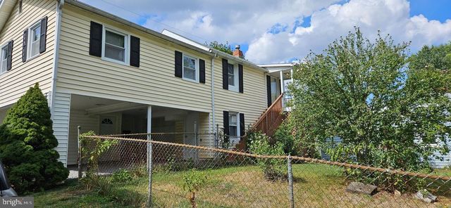 1057 FOREMAN LN, Winchester, VA 22603
