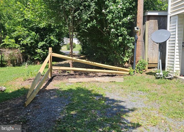 1057 FOREMAN LN, Winchester, VA 22603