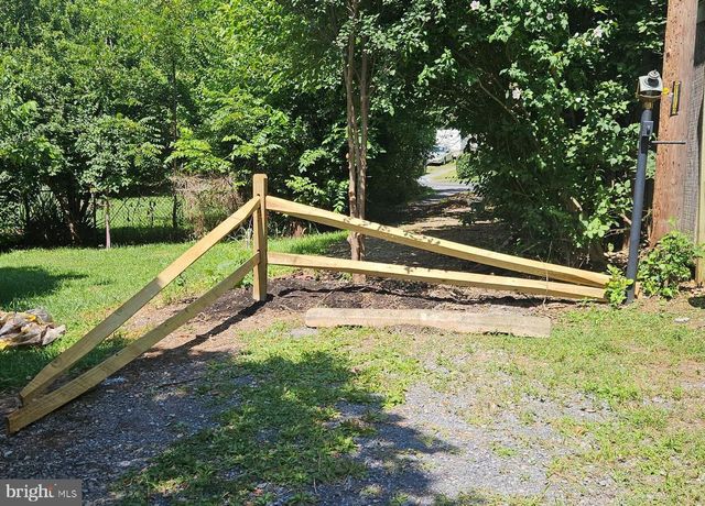 1057 FOREMAN LN, Winchester, VA 22603