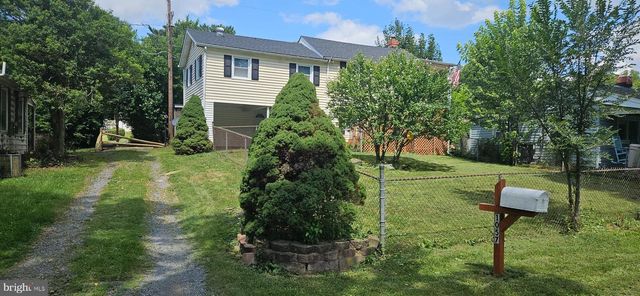 1057 FOREMAN LN, Winchester, VA 22603