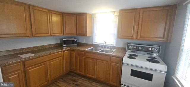 1057 FOREMAN LN, Winchester, VA 22603
