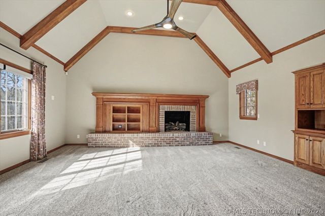 19000 E Knightsbridge Road, Owasso, OK 74055