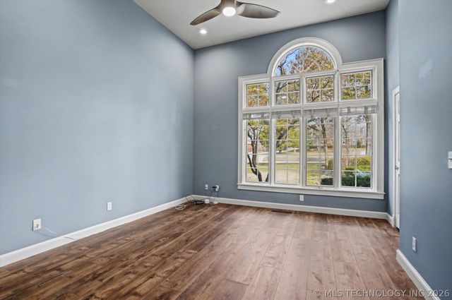 19000 E Knightsbridge Road, Owasso, OK 74055