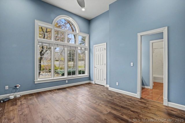 19000 E Knightsbridge Road, Owasso, OK 74055