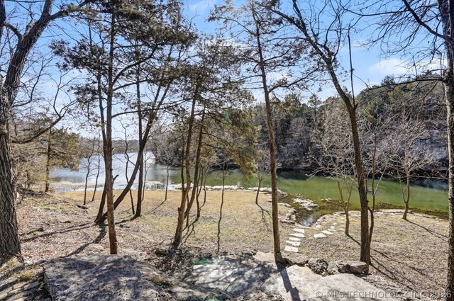 19000 E Knightsbridge Road, Owasso, OK 74055