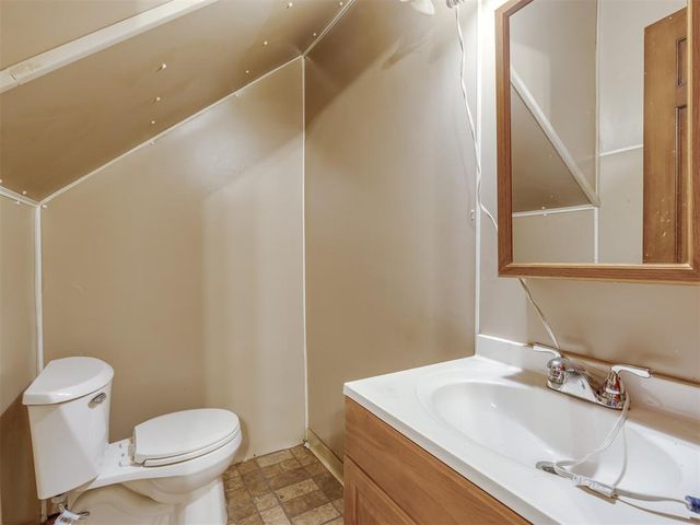 7704 NW 5th Street, Oklahoma City, OK 73127
