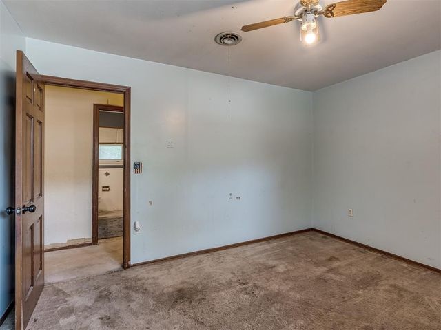 7704 NW 5th Street, Oklahoma City, OK 73127