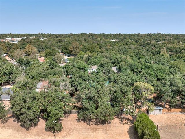 7704 NW 5th Street, Oklahoma City, OK 73127