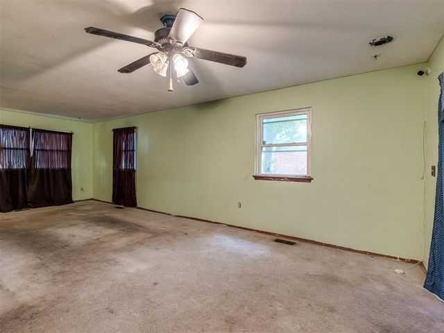 7704 NW 5th Street, Oklahoma City, OK 73127