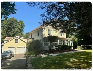 440 Herbert Street, Orange, CT 06477