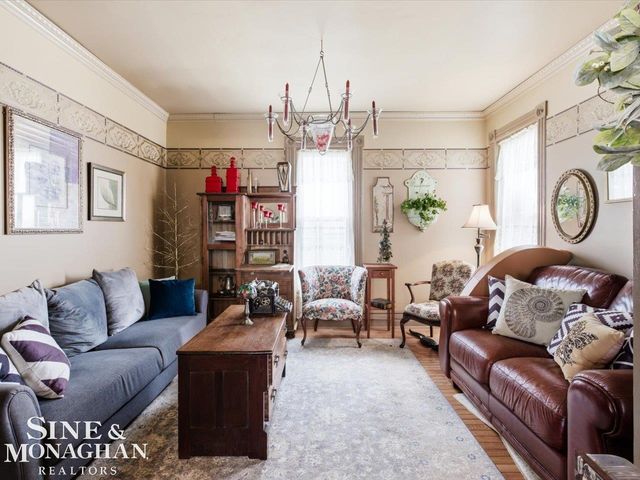 1713 St Clair River Drive, Algonac, MI 48001