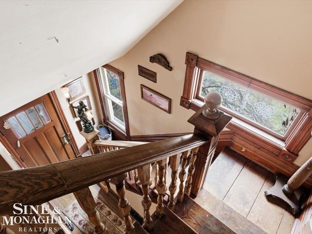 1713 St Clair River Drive, Algonac, MI 48001