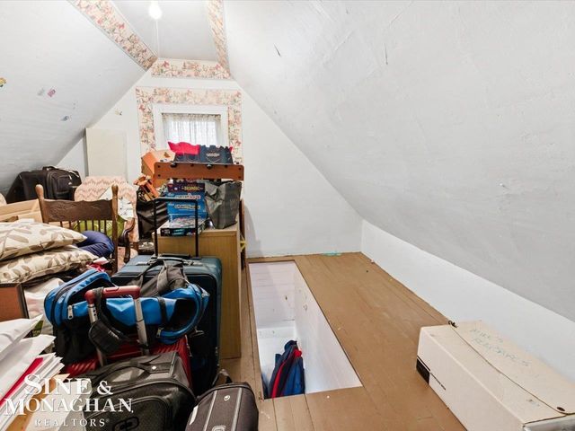 1713 St Clair River Drive, Algonac, MI 48001