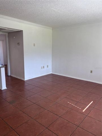 121 OYSTER BAY CIRCLE 130, Altamonte Springs, FL 32701