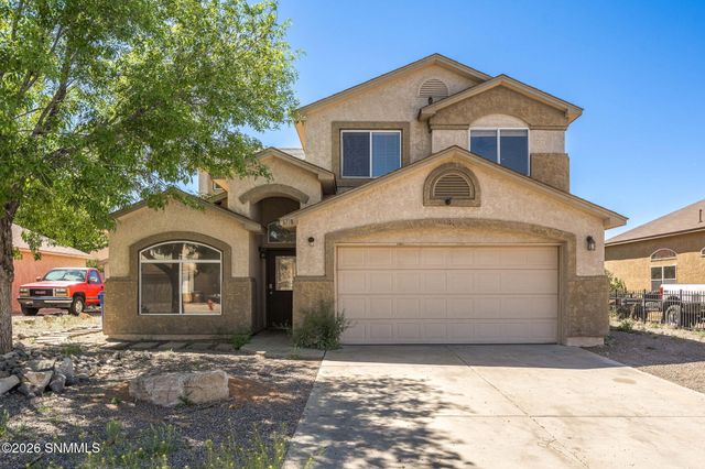 6118 Blue Mountain Drive, Las Cruces, NM 88012