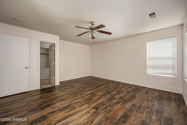 6118 Blue Mountain Drive, Las Cruces, NM 88012