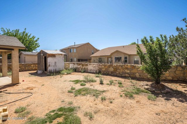 6118 Blue Mountain Drive, Las Cruces, NM 88012