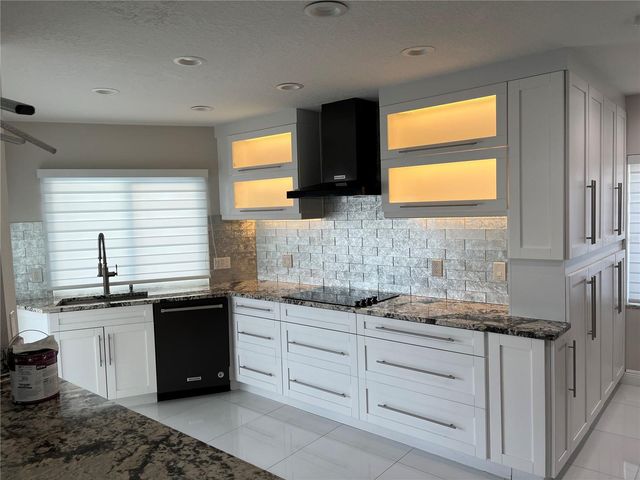 4123 CROSSWATER DRIVE, Tampa, FL 33615