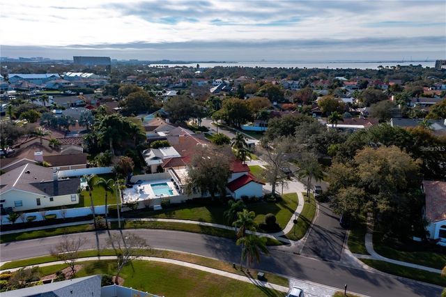 4123 CROSSWATER DRIVE, Tampa, FL 33615