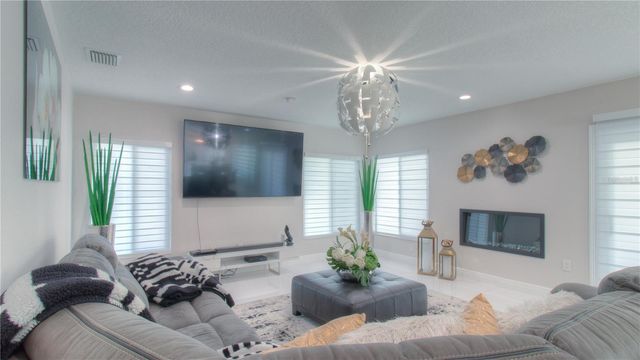 4123 CROSSWATER DRIVE, Tampa, FL 33615