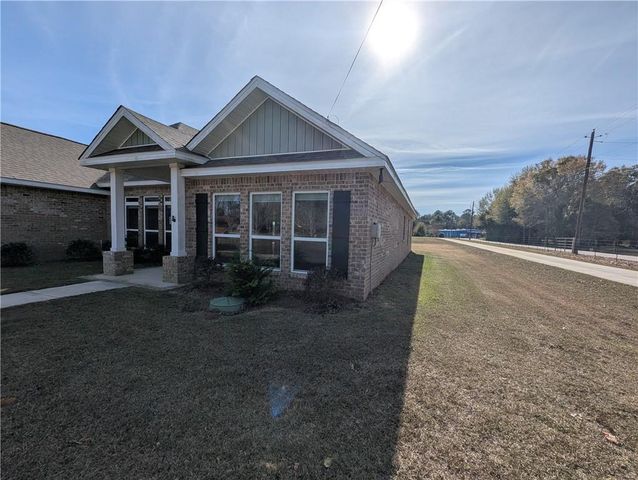 8469 Howells Ferry Road, Semmes, AL 36575