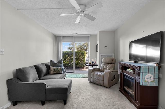 3558 Shore Dr Apt G9, Virginia Beach, VA 23455