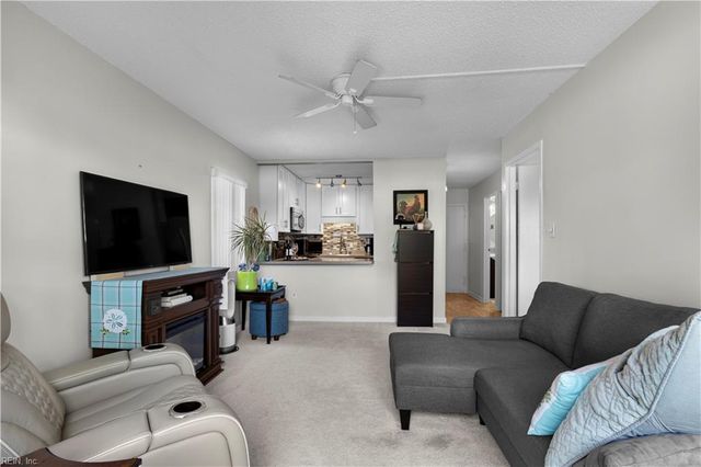 3558 Shore Dr Apt G9, Virginia Beach, VA 23455