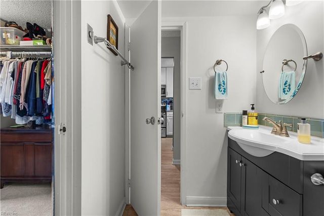 3558 Shore Dr Apt G9, Virginia Beach, VA 23455