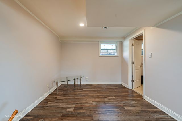 10817 S Oak Park Avenue, Worth, IL 60482