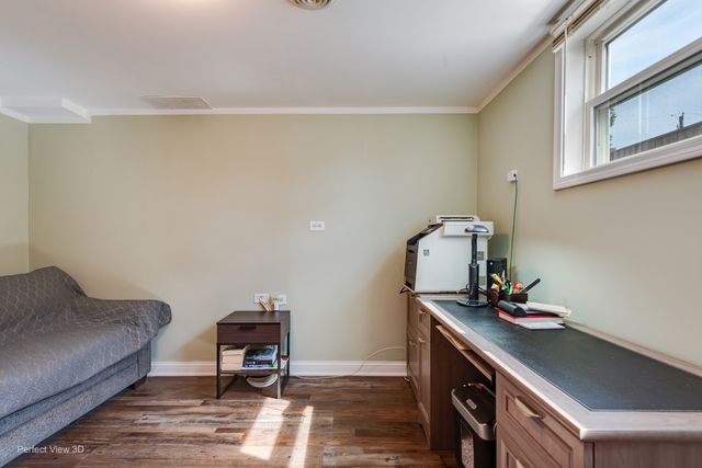 10817 S Oak Park Avenue, Worth, IL 60482