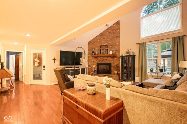 3295 Skyway, Martinsville, IN 46151