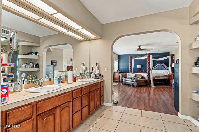 13566 EMERALD COAST Lane, Horizon City, TX 79928